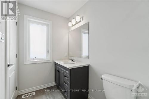 503 Ponthieu Circle, Ottawa, ON - Indoor Photo Showing Bathroom