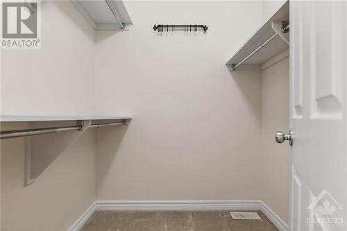 301 Serena Way, Ottawa, ON - Indoor With Storage