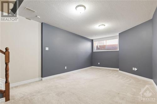 301 Serena Way, Ottawa, ON - Indoor Photo Showing Other Room