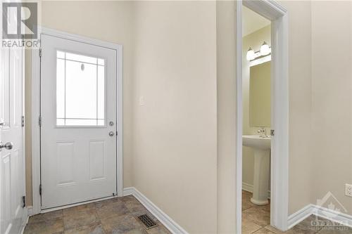 301 Serena Way, Ottawa, ON - Indoor Photo Showing Other Room