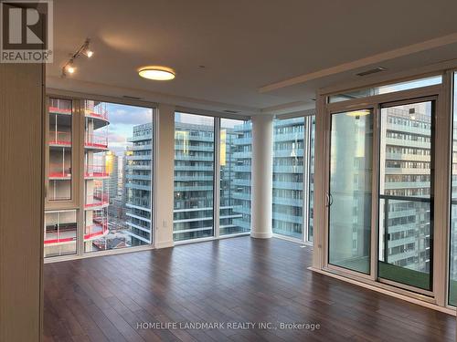 2605 - 158 Front Street E, Toronto, ON - Indoor