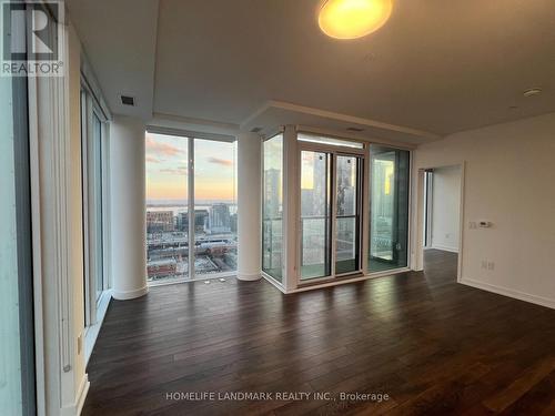 2605 - 158 Front Street E, Toronto, ON - Indoor