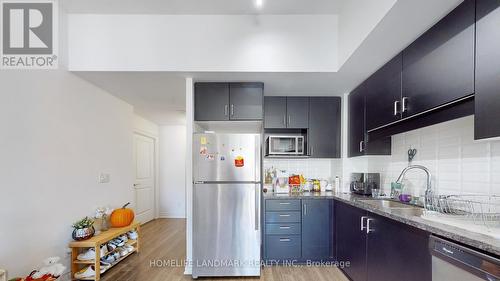 907 - 33 Clegg Road, Markham, ON - Indoor Photo Showing Kitchen With Upgraded Kitchen