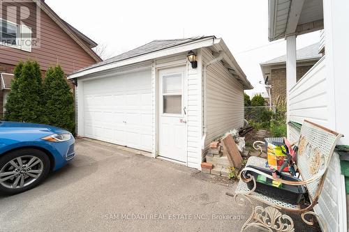 5170 Willmott Street, Niagara Falls, ON - Outdoor With Exterior