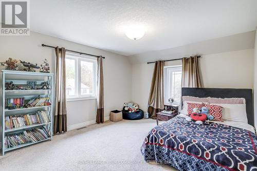 49 Heatherwood Drive, Springwater, ON - Indoor Photo Showing Bedroom