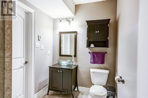 49 Heatherwood Drive, Springwater, ON - Indoor Photo Showing Bathroom