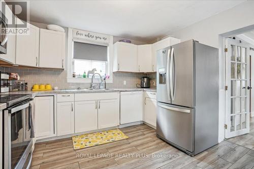 80 Haynes Avenue, St. Catharines, ON - Indoor Photo Showing Kitchen