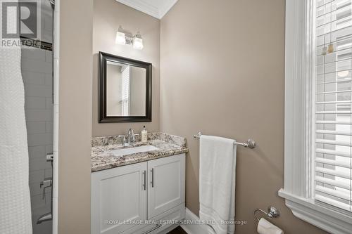 407 Aberdeen Avenue, Hamilton, ON - Indoor Photo Showing Bathroom