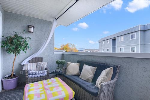 338-495 All Star Court, Kelowna, BC - Outdoor With Exterior