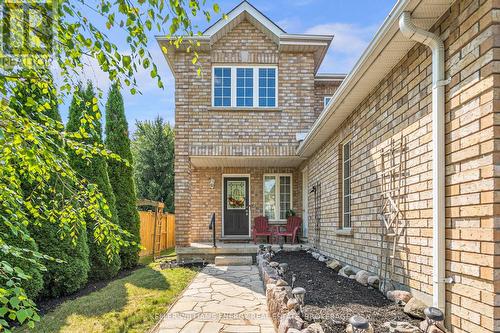 82 Bird Street, Barrie (Edgehill Drive), ON - Outdoor