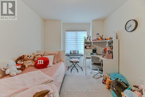 15 Oleary Road, Brampton, ON - Indoor Photo Showing Other Room