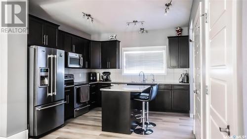 5316 Green Silverberry Drive E, Regina, SK - Indoor Photo Showing Kitchen With Upgraded Kitchen