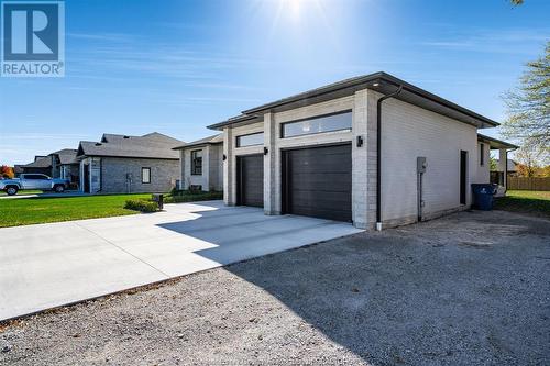 21354 Klondyke Road, Wheatley, ON - Outdoor