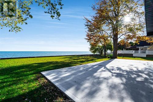 555 Heritage Road, Kingsville, ON - Outdoor With Body Of Water With View