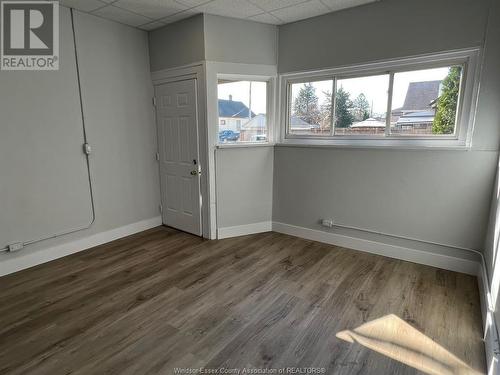 2308 Highland, Windsor, ON - Indoor Photo Showing Other Room