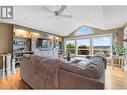 2270 3 Avenue Se, Salmon Arm, BC  - Indoor Photo Showing Living Room 