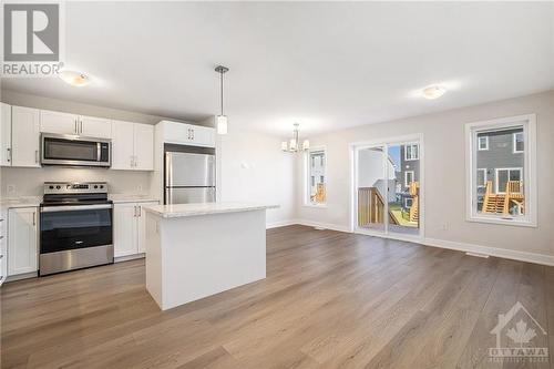 24 Margaret Graham Terrace, Smiths Falls, ON - Indoor Photo Showing Kitchen