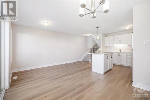 24 Margaret Graham Terrace, Smiths Falls, ON - Indoor Photo Showing Kitchen