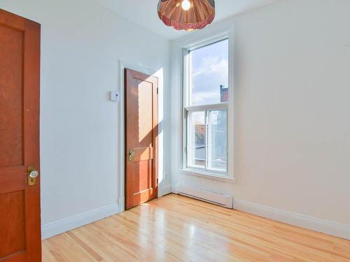 Master bedroom - 520  - 522 Av. Gonthier, Montréal (Mercier/Hochelaga-Maisonneuve), QC - Indoor Photo Showing Other Room