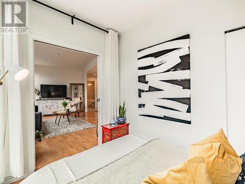 1610 989 Nelson Street, Vancouver, BC - Indoor Photo Showing Other Room