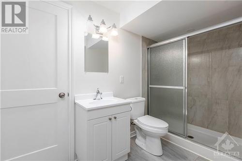 Basement full bathroom - 321 Everglade Way, Ottawa, ON - Indoor Photo Showing Bathroom