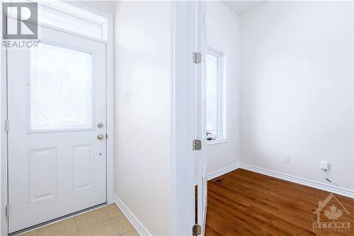 321 Everglade Way, Ottawa, ON - Indoor Photo Showing Other Room