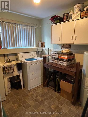 160 Dome Avenue, Timmins, ON - Indoor Photo Showing Laundry Room