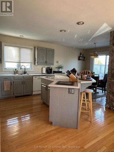 160 Dome Avenue, Timmins, ON - Indoor Photo Showing Kitchen