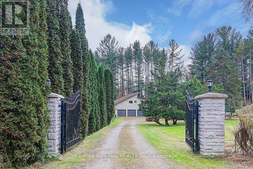 3407 Holborn Road, East Gwillimbury, ON - Outdoor