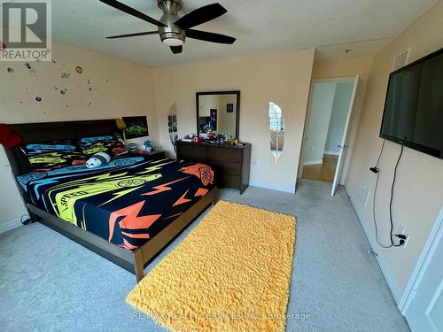 52 Valleyscape Trail, Caledon, ON - Indoor Photo Showing Bedroom