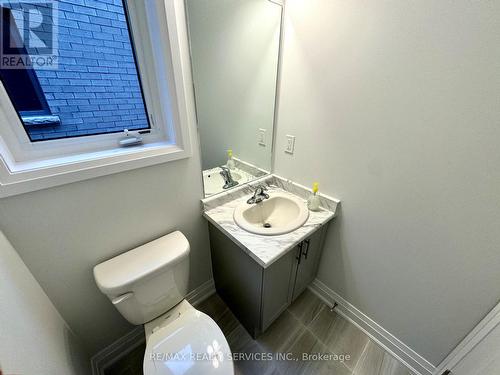 861 Knights Lane, Woodstock, ON - Indoor Photo Showing Bathroom