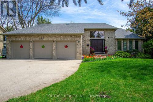 25 Uplands Drive, London, ON - Outdoor