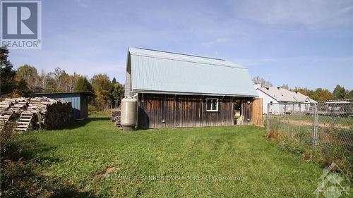 9601 Hall Road, Augusta (809 - Augusta Twp), ON - Outdoor