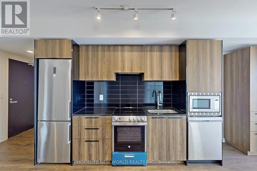 4207 - 501 Yonge Street, Toronto, ON - Indoor Photo Showing Kitchen