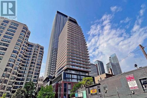 4207 - 501 Yonge Street, Toronto, ON - Outdoor With Facade