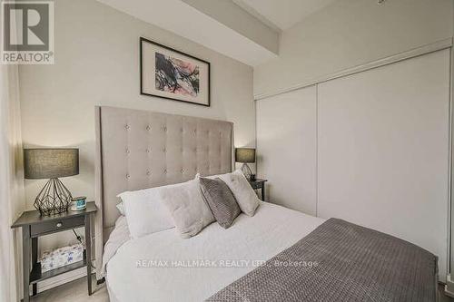 611 - 6 Parkwood Avenue, Toronto, ON - Indoor Photo Showing Bedroom