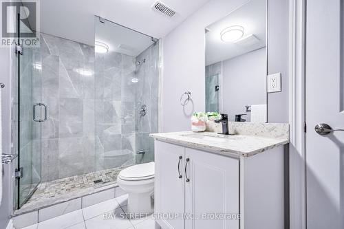 68 Homer Crescent, Aurora, ON - Indoor Photo Showing Bathroom