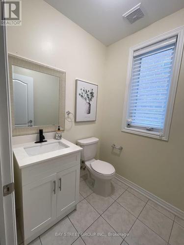 68 Homer Crescent, Aurora, ON - Indoor Photo Showing Bathroom