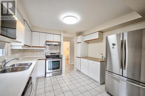 14 - 3420 South Millway, Mississauga, ON - Indoor Photo Showing Kitchen With Double Sink