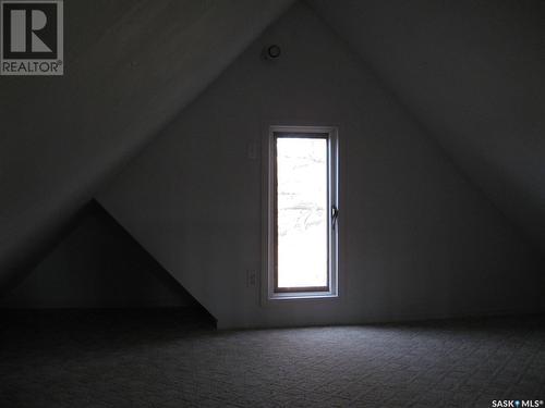 1043 Connaught Avenue, Moose Jaw, SK - Indoor Photo Showing Other Room