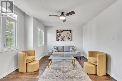 48 Isaiah Drive, Kitchener, ON - Indoor Photo Showing Living Room