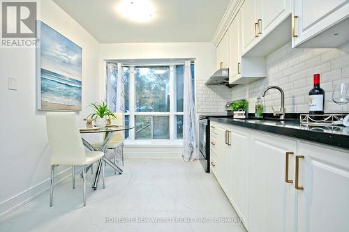 313 - 17 Liszt Gate, Toronto, ON - Indoor Photo Showing Kitchen