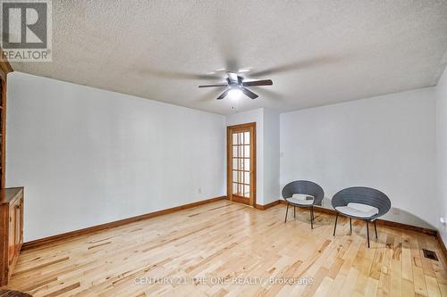 224 Park Avenue, East Gwillimbury, ON - Indoor Photo Showing Other Room