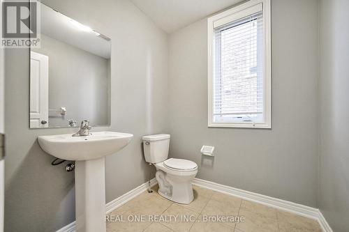 48 Manila Avenue, Markham, ON - Indoor Photo Showing Bathroom