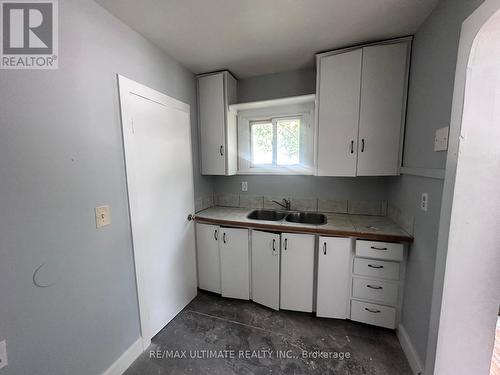 C - 640 Front Street, Quinte West, ON - Indoor Photo Showing Kitchen With Double Sink