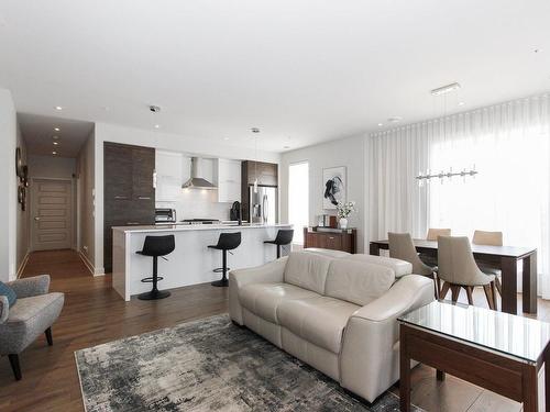 Salon - 302-12000 Rue D'Amboise, Mirabel, QC - Indoor Photo Showing Living Room