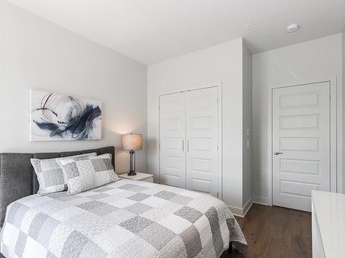 Chambre Ã Â coucher - 302-12000 Rue D'Amboise, Mirabel, QC - Indoor Photo Showing Bedroom