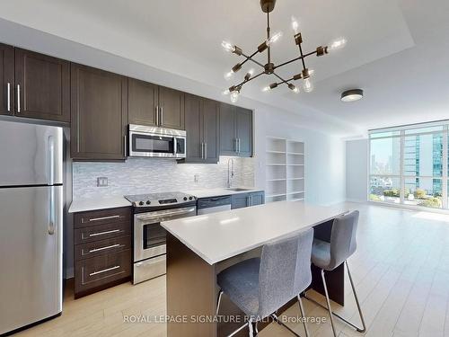 1508-1171 Queen St W, Toronto, ON - Indoor Photo Showing Kitchen With Stainless Steel Kitchen With Upgraded Kitchen