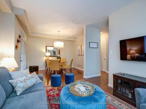 45-1701 Finch Ave, Pickering, ON - Indoor Photo Showing Living Room