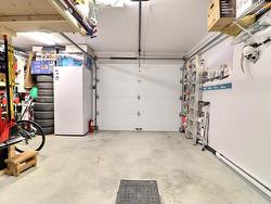 Garage - 